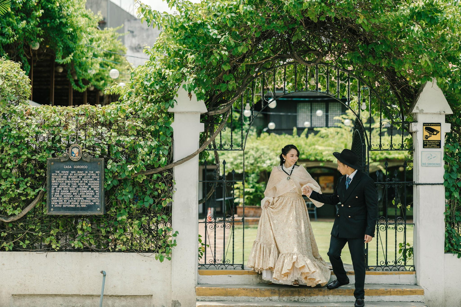 The Wedding Website of Ana Clarisa Acuña and Louie Labrador