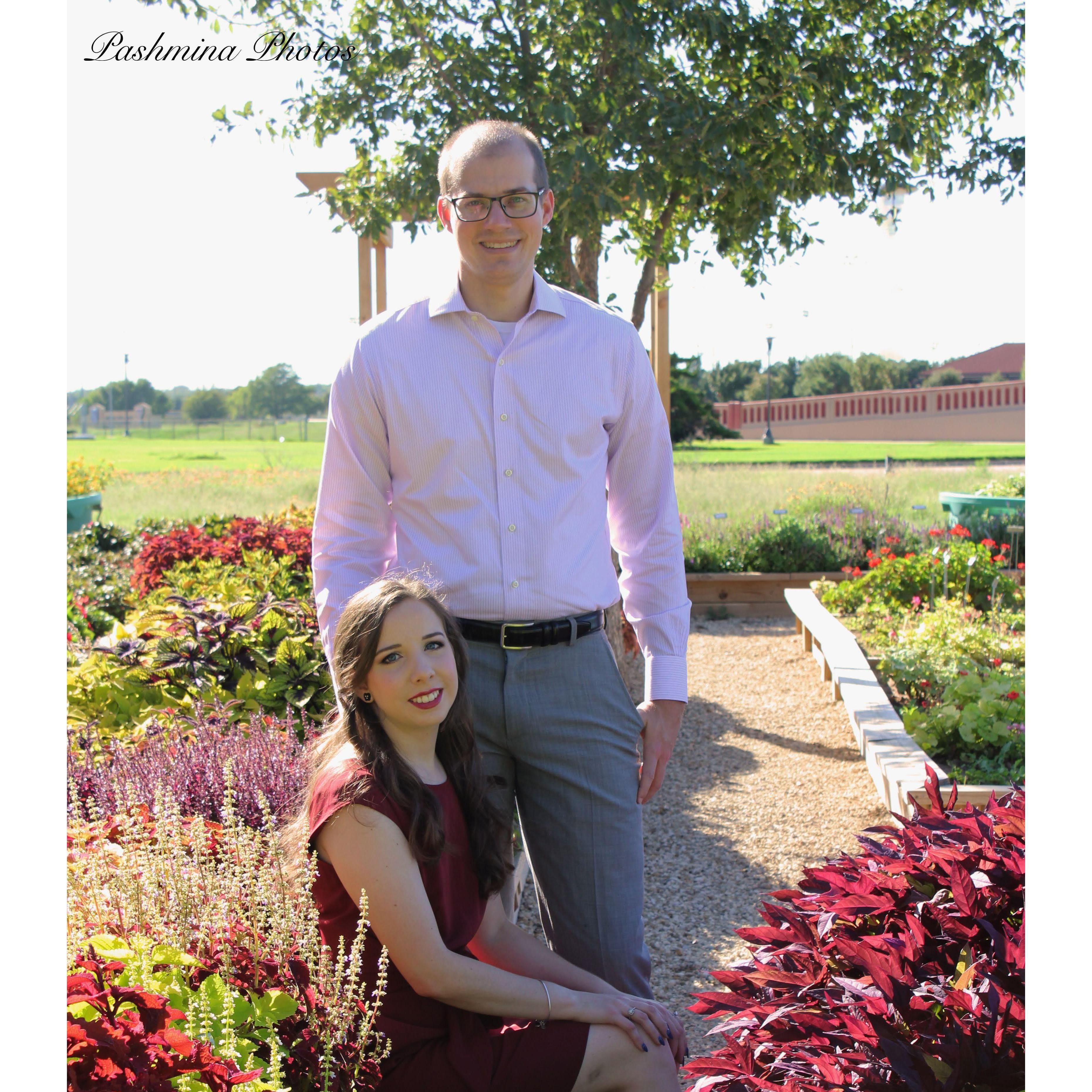 Engagement Photos by Pashmina Photos