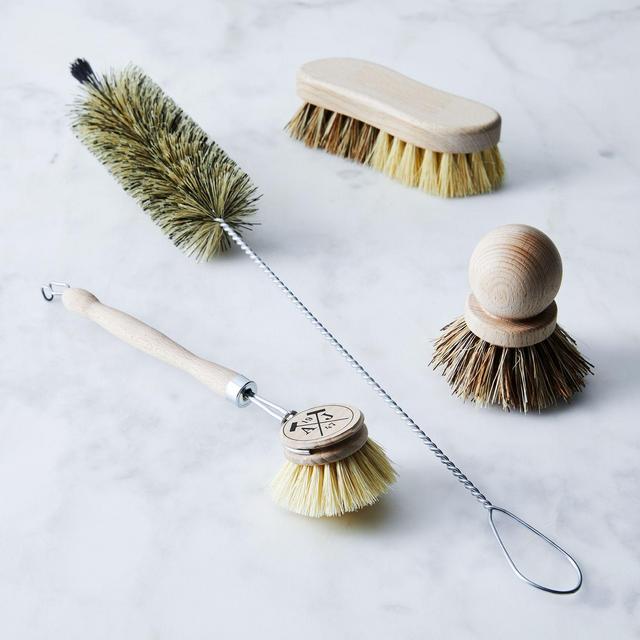 French Essential Dish Brush Set