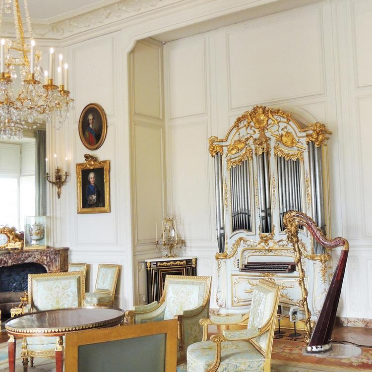 Spur Experiences, Palace of Versailles & Gardens for 2 | Zola