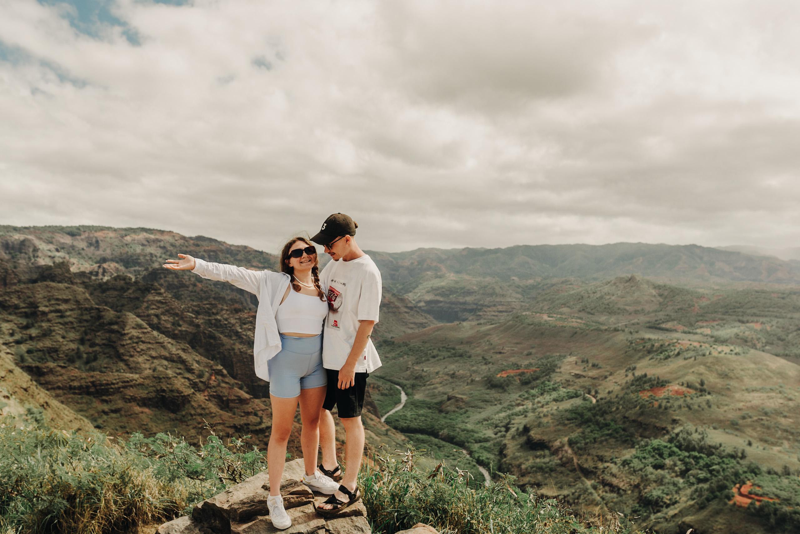 The Wedding Website of Delaney Largo and Charlie Carpenter
