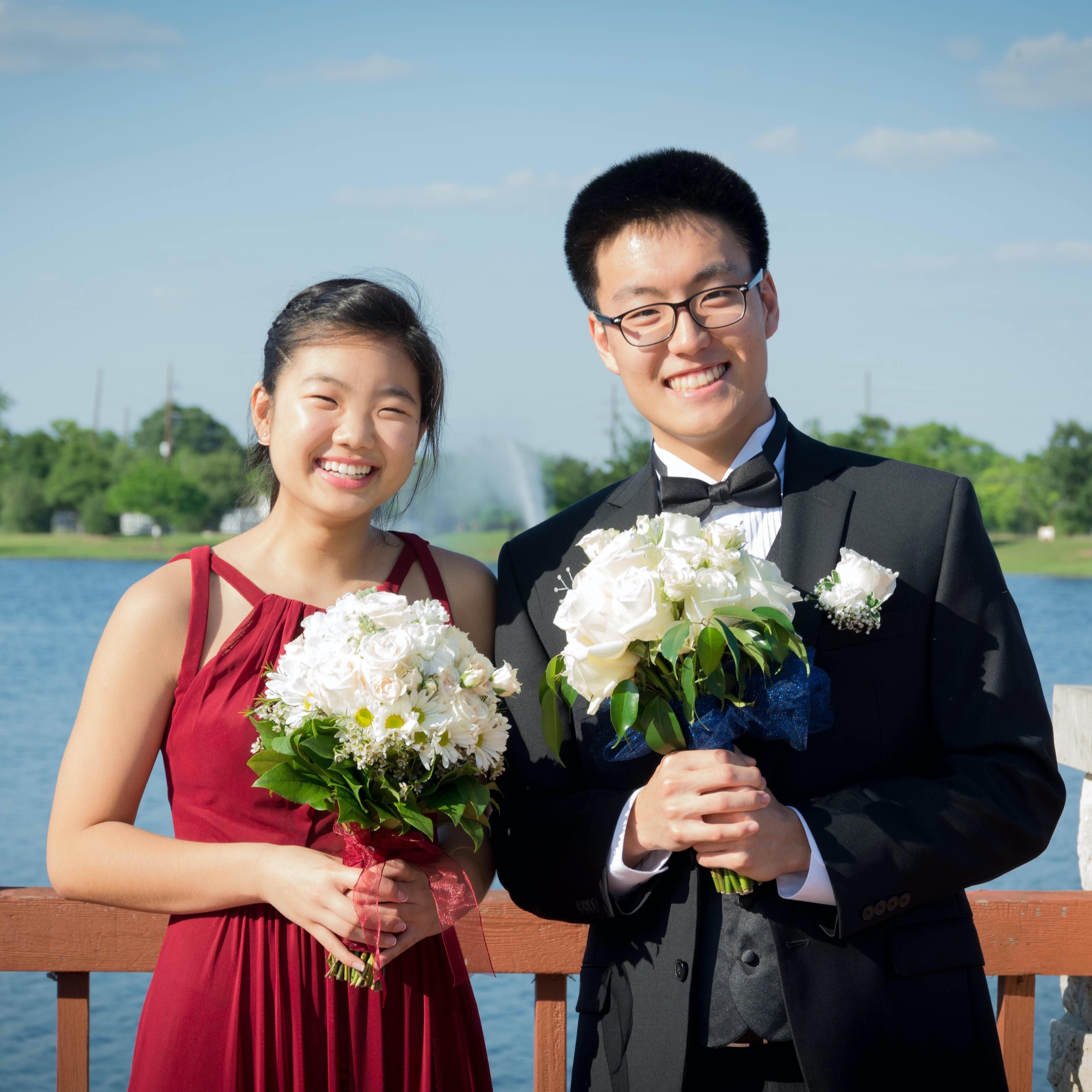 Memorial HS Prom!