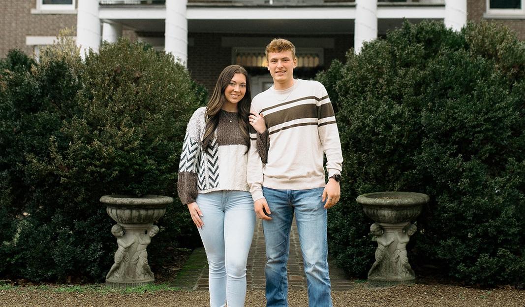 The Wedding Website of Alexis Grant and Taylor Swanson