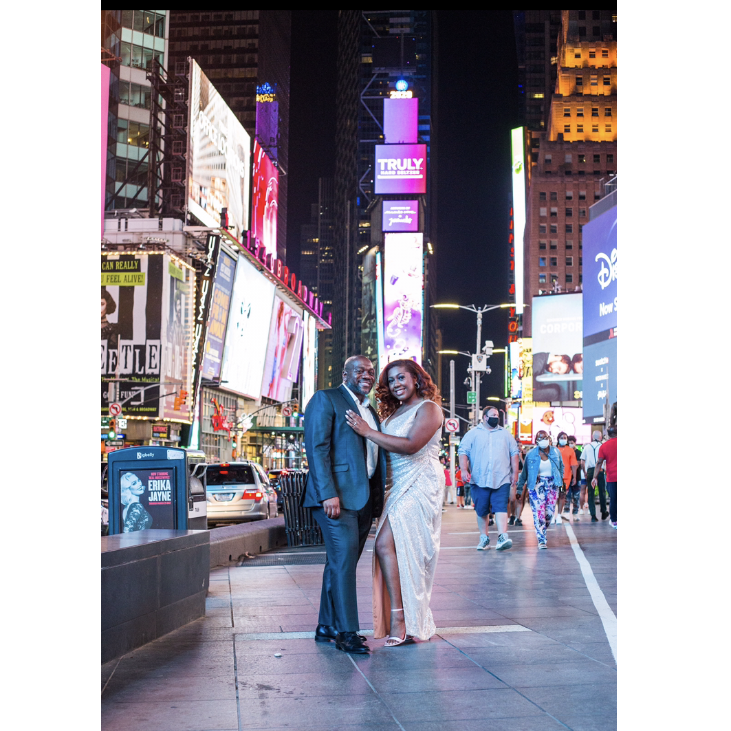 Romance in Times Square