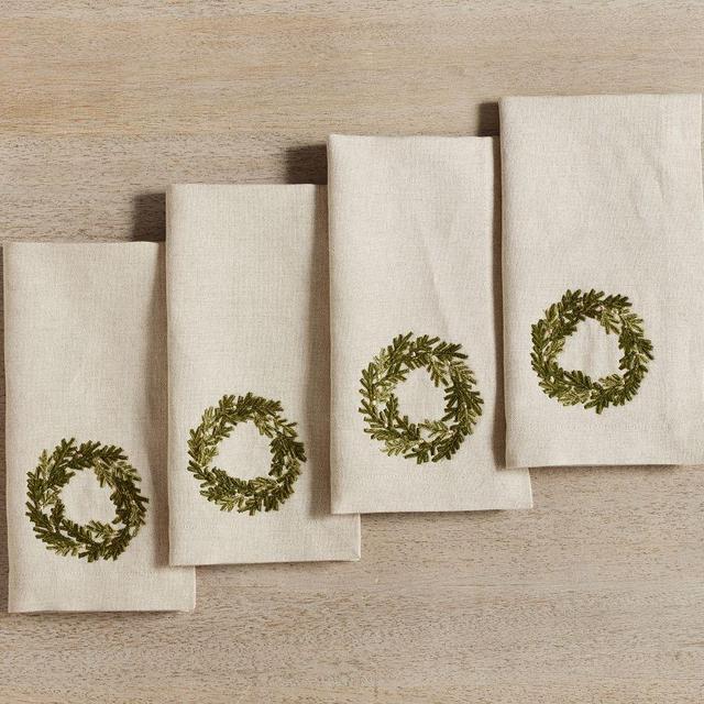 Rustic Wreath Embroidered Napkins, Set of 4