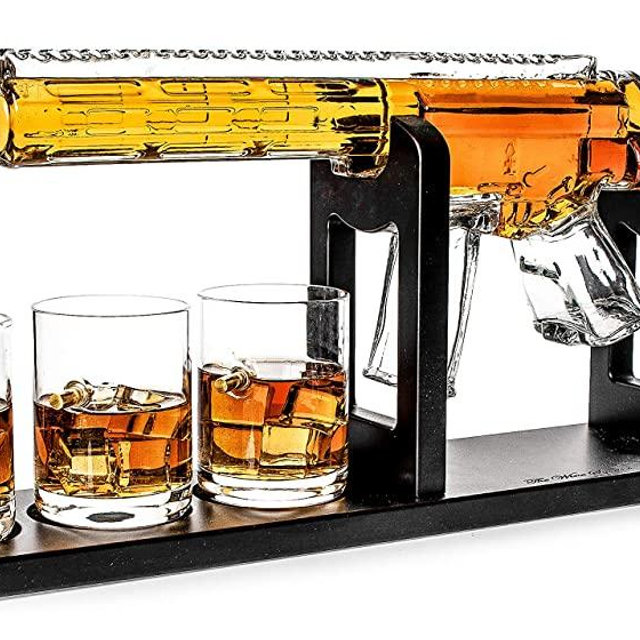 AR15 Whiskey Decanter Set - Limited Edition - 1000 ml & 4 12oz Bullet Glasses - Unique Gift - Drinking Party Accessory, Handmade Gun Liquor Decanter