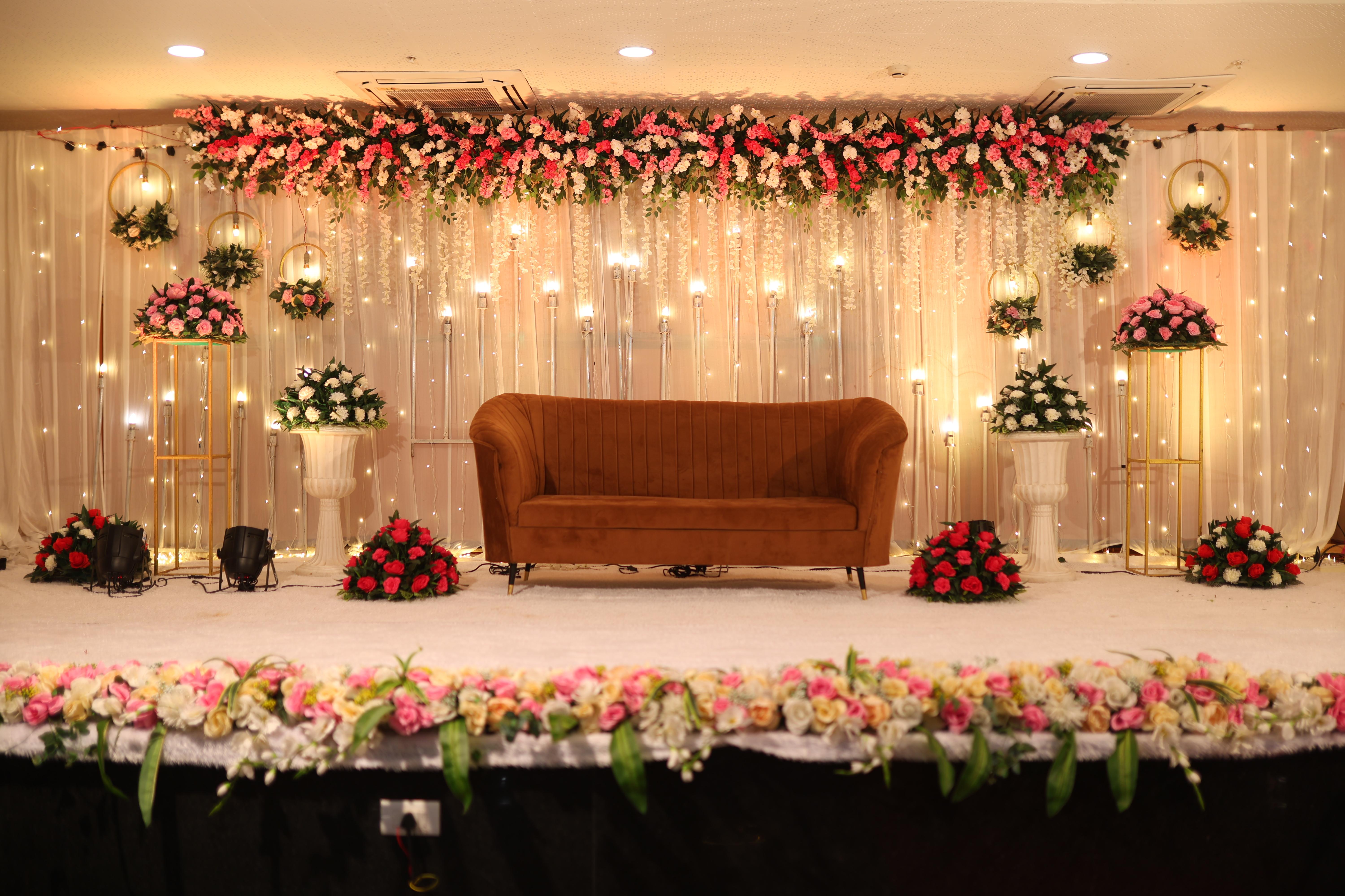 The Wedding Website of Karan Dhage and Aditi Dalvi