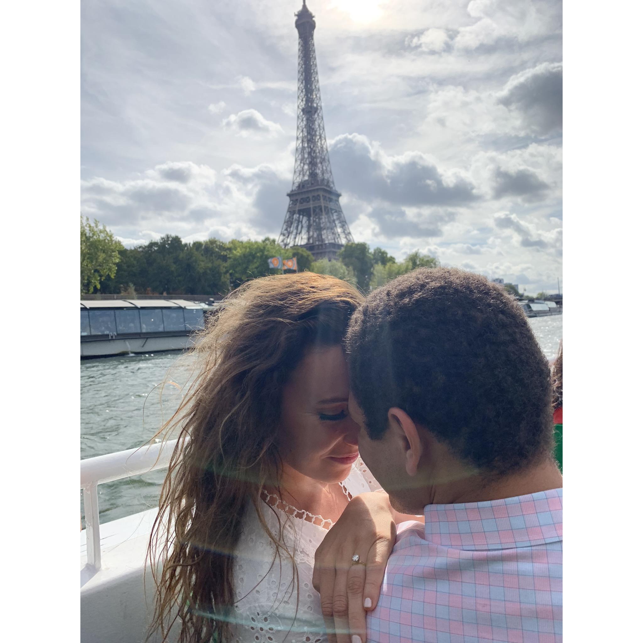 After the engagement the happy couple took a river cruise with Madison's family. This was such a fun way to celebrate especially with a couple of bottles of champagne ;)