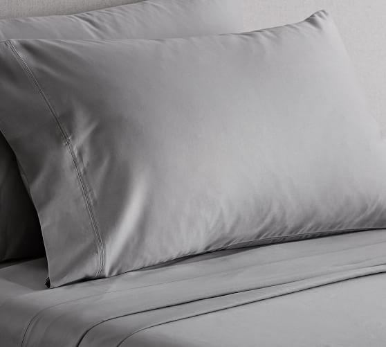 700-Thread-Count Sheet Set