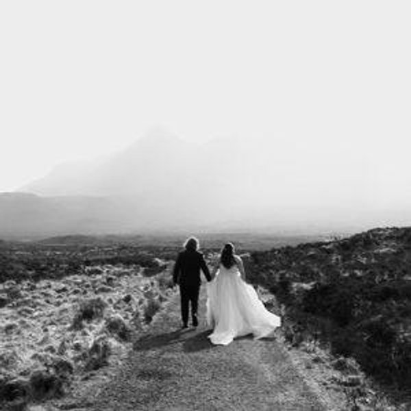 Help Us Frame our Wedding Photos