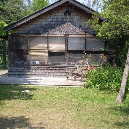 The Lee Family Cabin