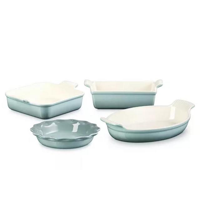 Le Creuset 4 Pc Stoneware Baking Set