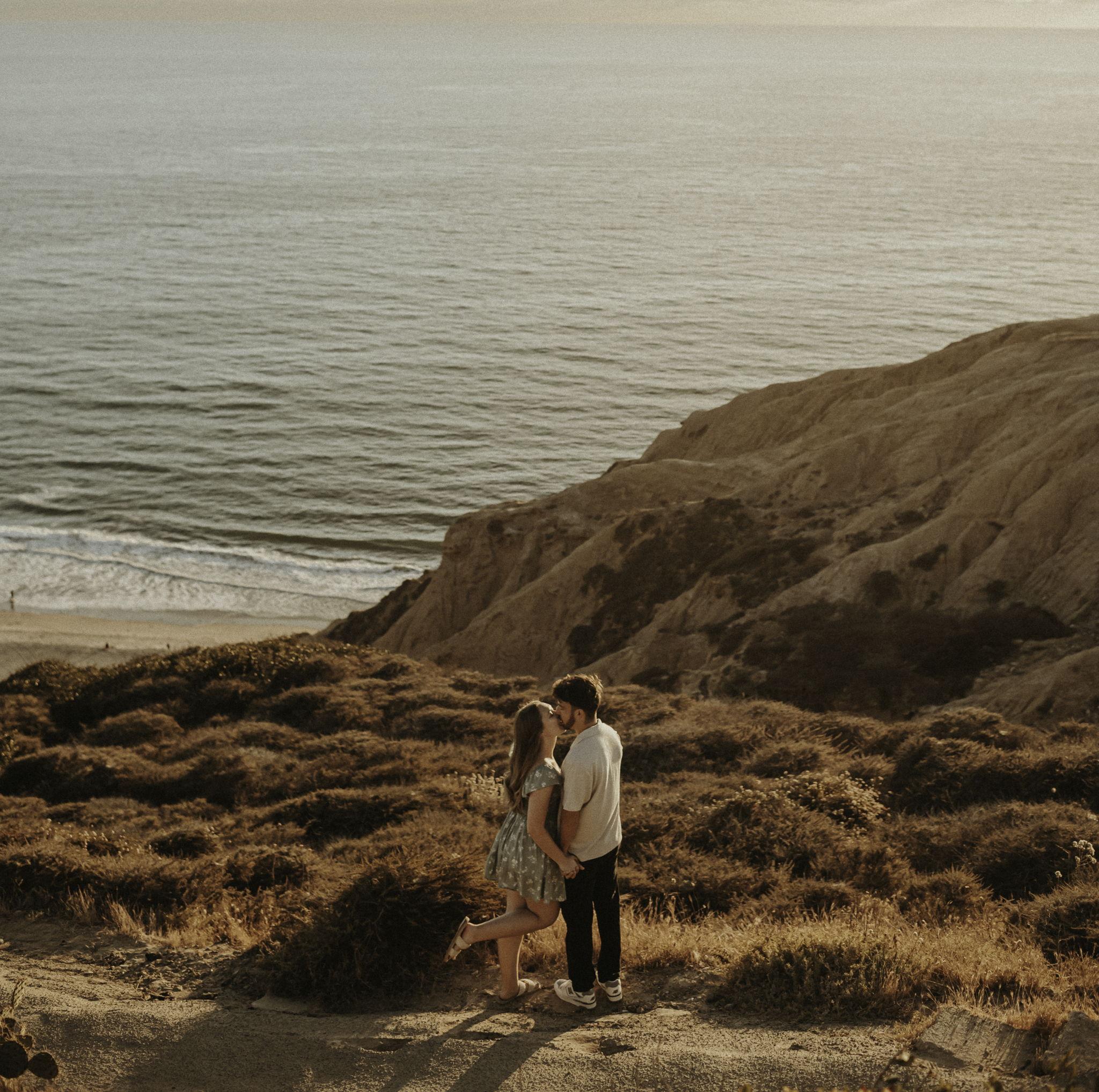 The Wedding Website of Lindsey Miller and Andrew Adye