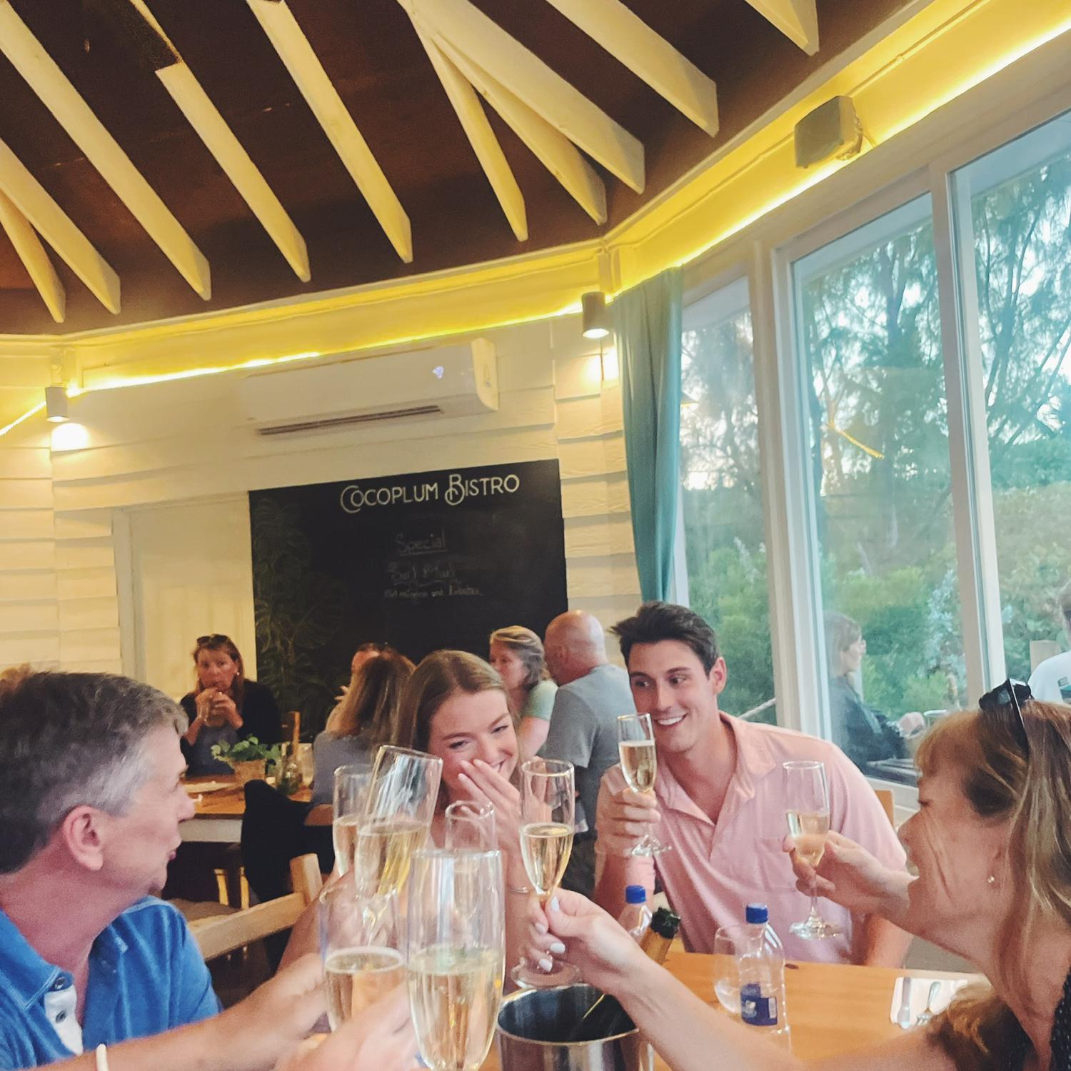 Best day ever! My whole family was there and Nick completely surprised me💞 We were so overwhelmed! For dinner we both ordered kids cheese quesadillas. RJ on the other hand ordered the lobster. 🦞