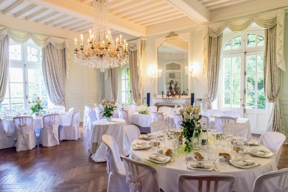 The Wedding Website of Cassandra Hales and Michael Rohm