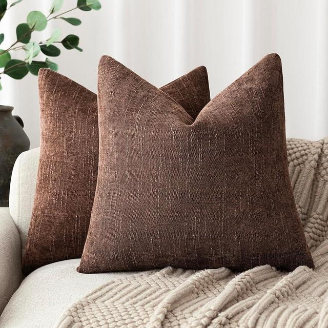 Foindtower Pack of 2 Soft Textured Chenille Throw Decorative Pillow Covers Square Accent Solid Cushion Cover Cozy Neutral Farmhouse Pillow Case for Couch Sofa Bedroom Living Room 22x22 Inch,Red Brown
