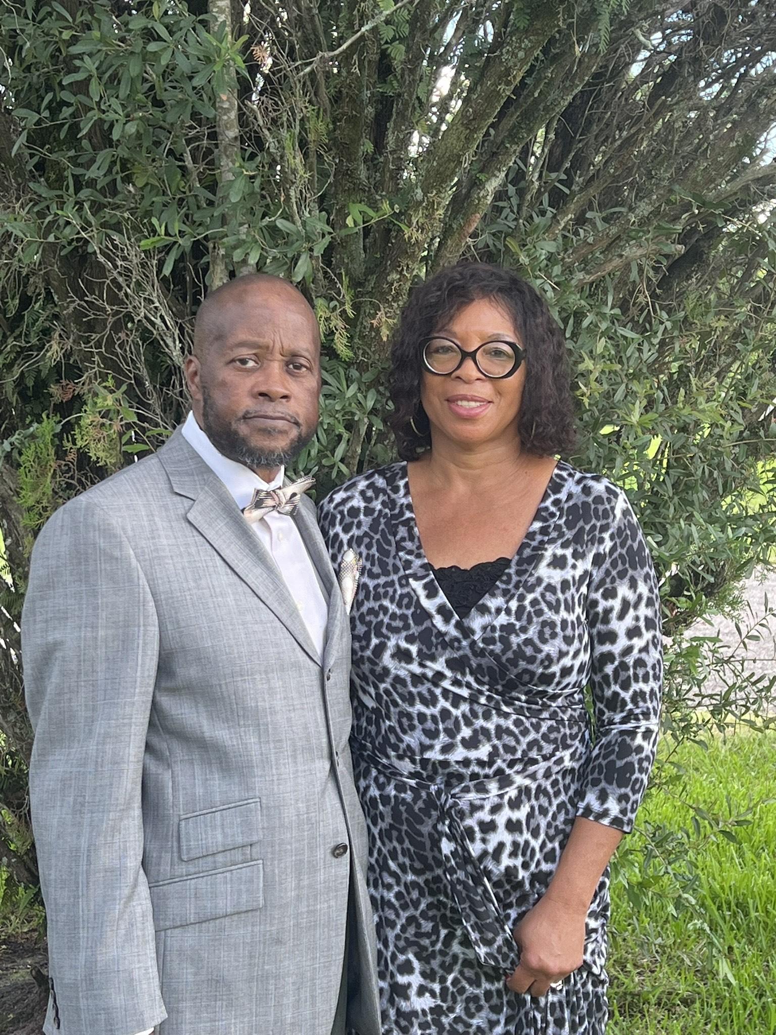 The Wedding Website of Doris Dunham and Ronnie Holsey