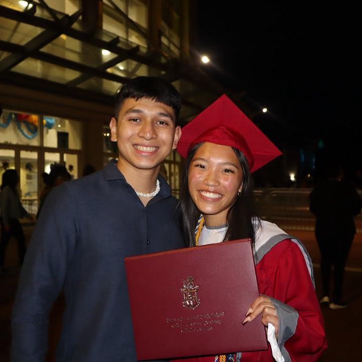Jaziel surprised Claudia for her gradution! 5/19/23