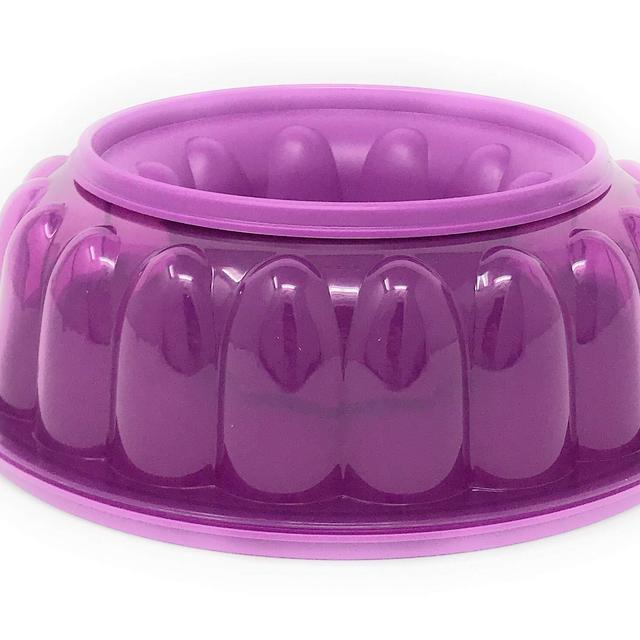 Tupperware Jel-Ring Jello Mold Berry Bliss/Purple