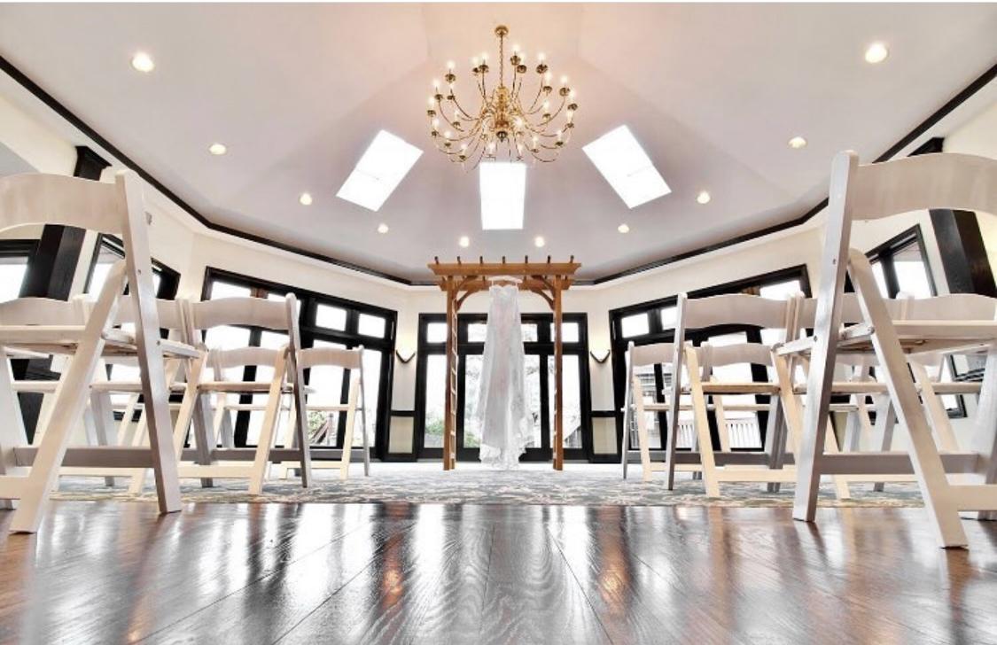 The Wedding Website of Mackenzie Mayes and Matthew Amadei