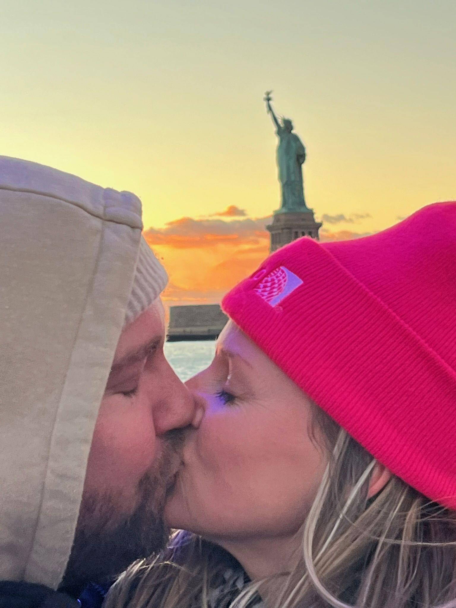 The Wedding Website of Julia Siegle and Luke Crabtree