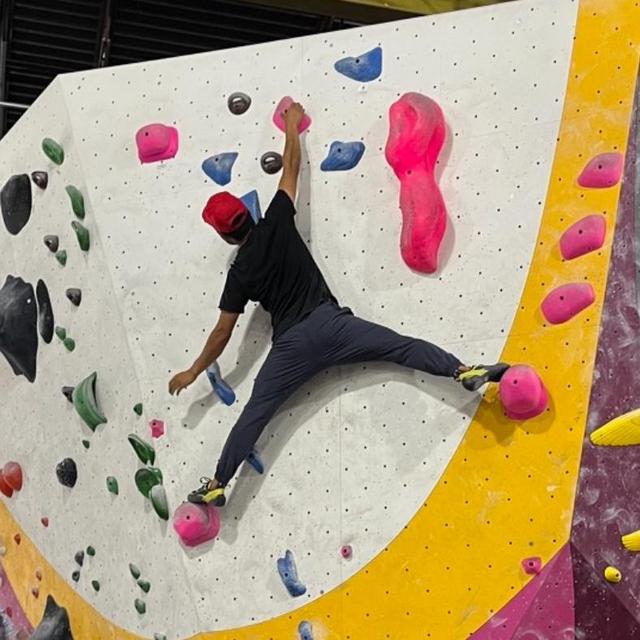 Date Night: Rock Climbing Memberships