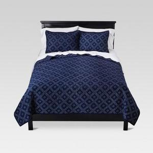 Shibori Dot Quilt - Threshold™