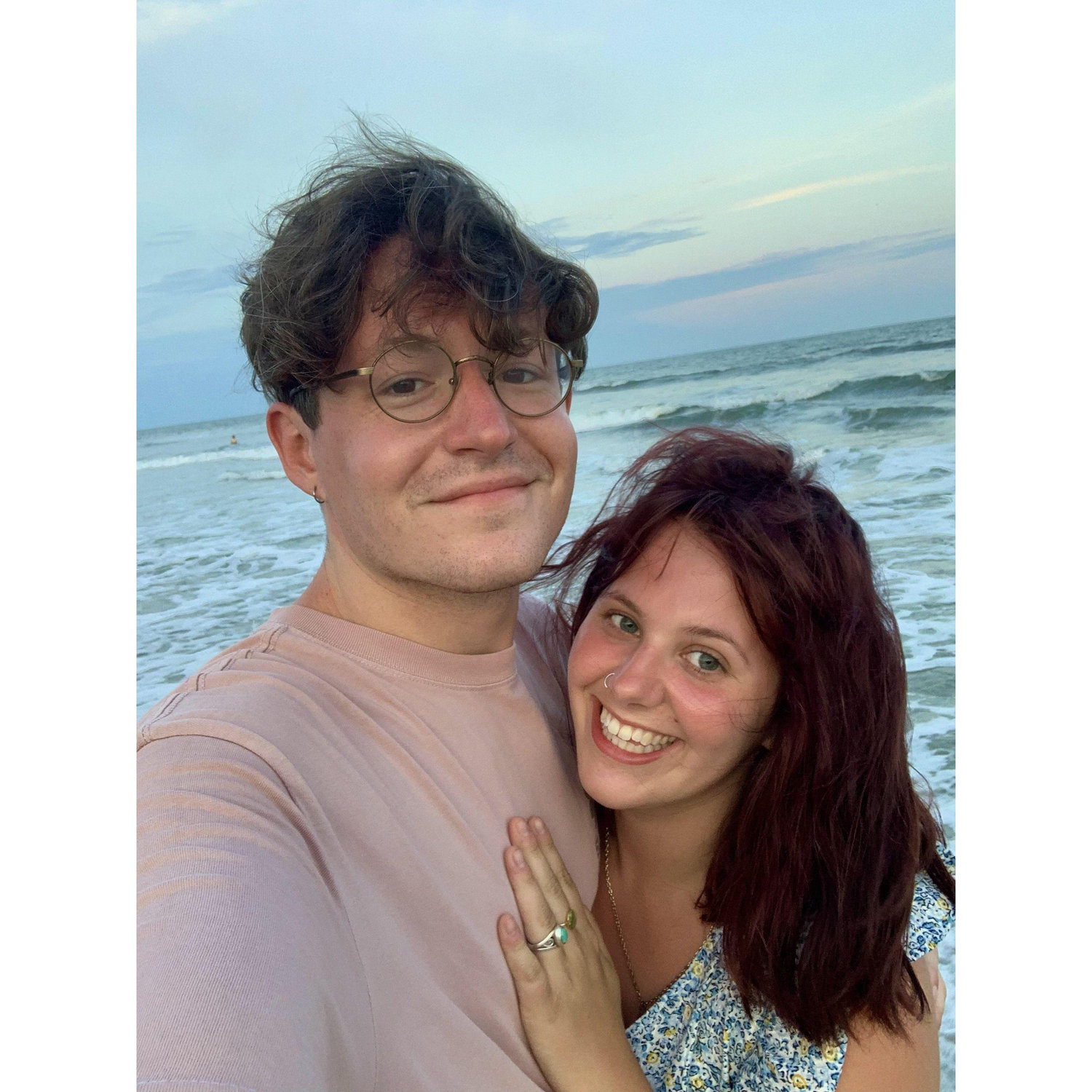In June 2022, we went on a beach trip with Ed's family to Charleston, North Carolina. With the whole Boomershine clan + spouses in attendance, we realized how much we love being with this crew.