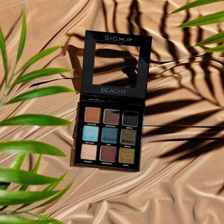 Beachy Eyeshadow Palette