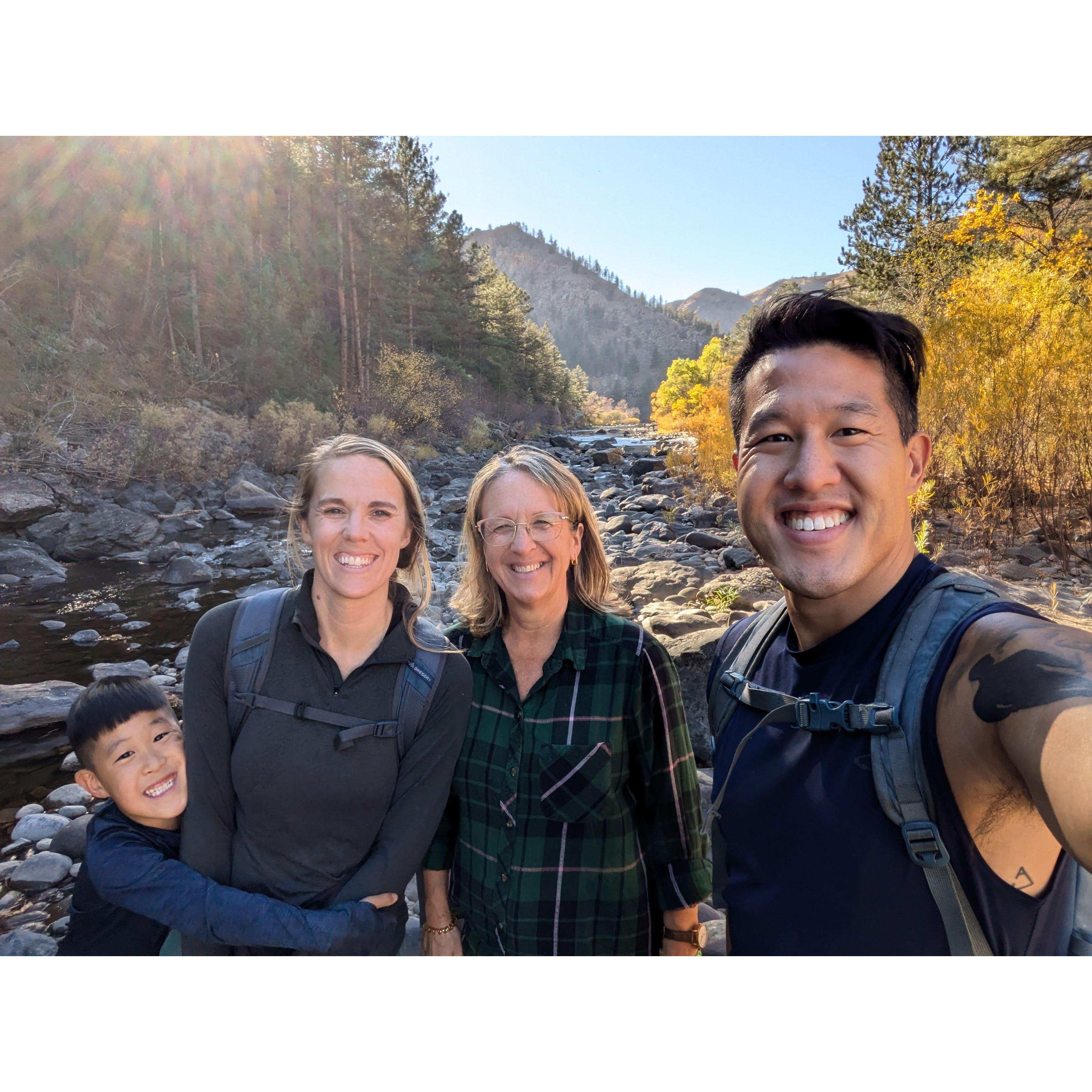 Mama Bethie Vist 2024