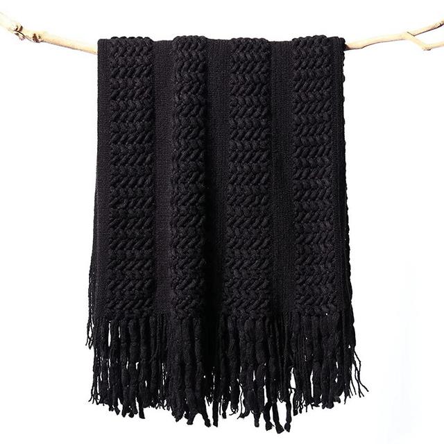 lifein Knitted Black Throw Blanket for Couch - Soft Spring Farmhouse Boho Throws, Cozy Waffle Knit Small Lightweight Blankets & Throws with Tassels for Home Decor,Bed,Chair,Sofa (Black, 50 * 60'')