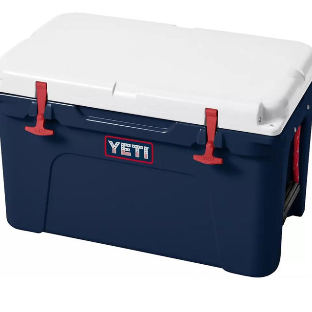 YETI Tundra 45 Cooler