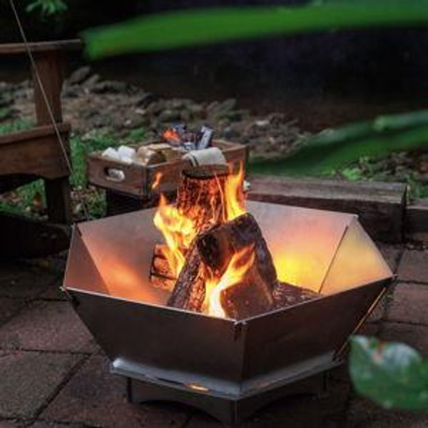🔥 S’mores, Stories & Firelight 😄