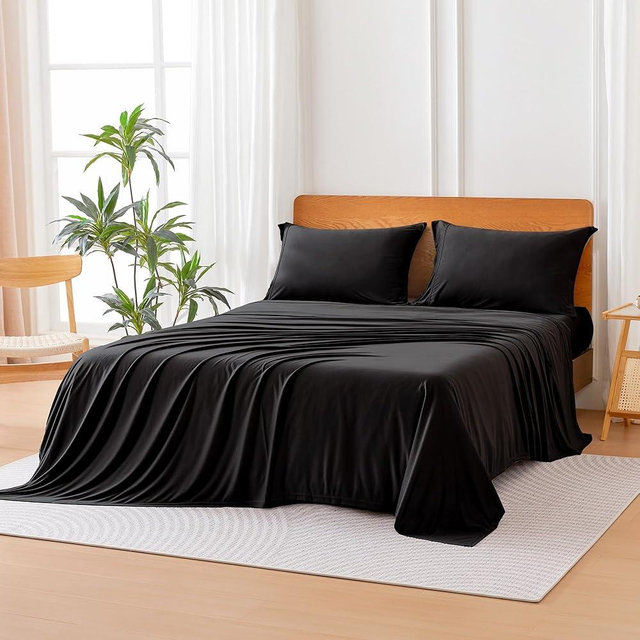 Amazon Basics Jersey Microfiber 4-Piece Sheet Set, Wrinkle Free and Easy Fit, 1 Flat Sheet, 1 Fitted Sheet and 2 Pillowcases, Queen, Black
