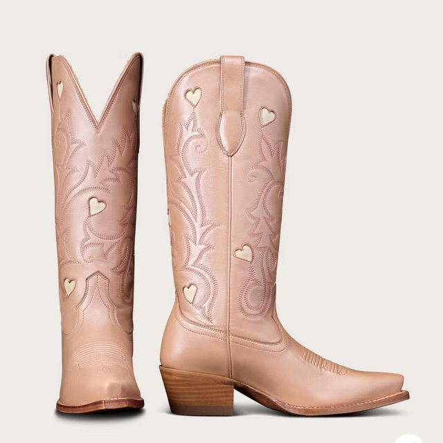 The Annie - Rose Gold with hearts color