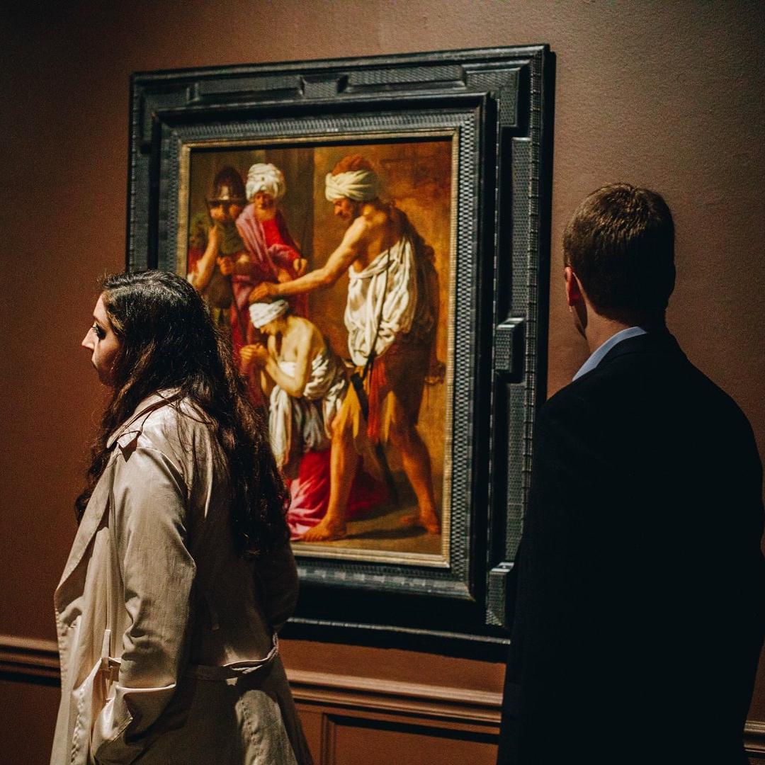 Emily and Chandler attend an Art Gala at William & Mary's Muscarelle Museum of Art.