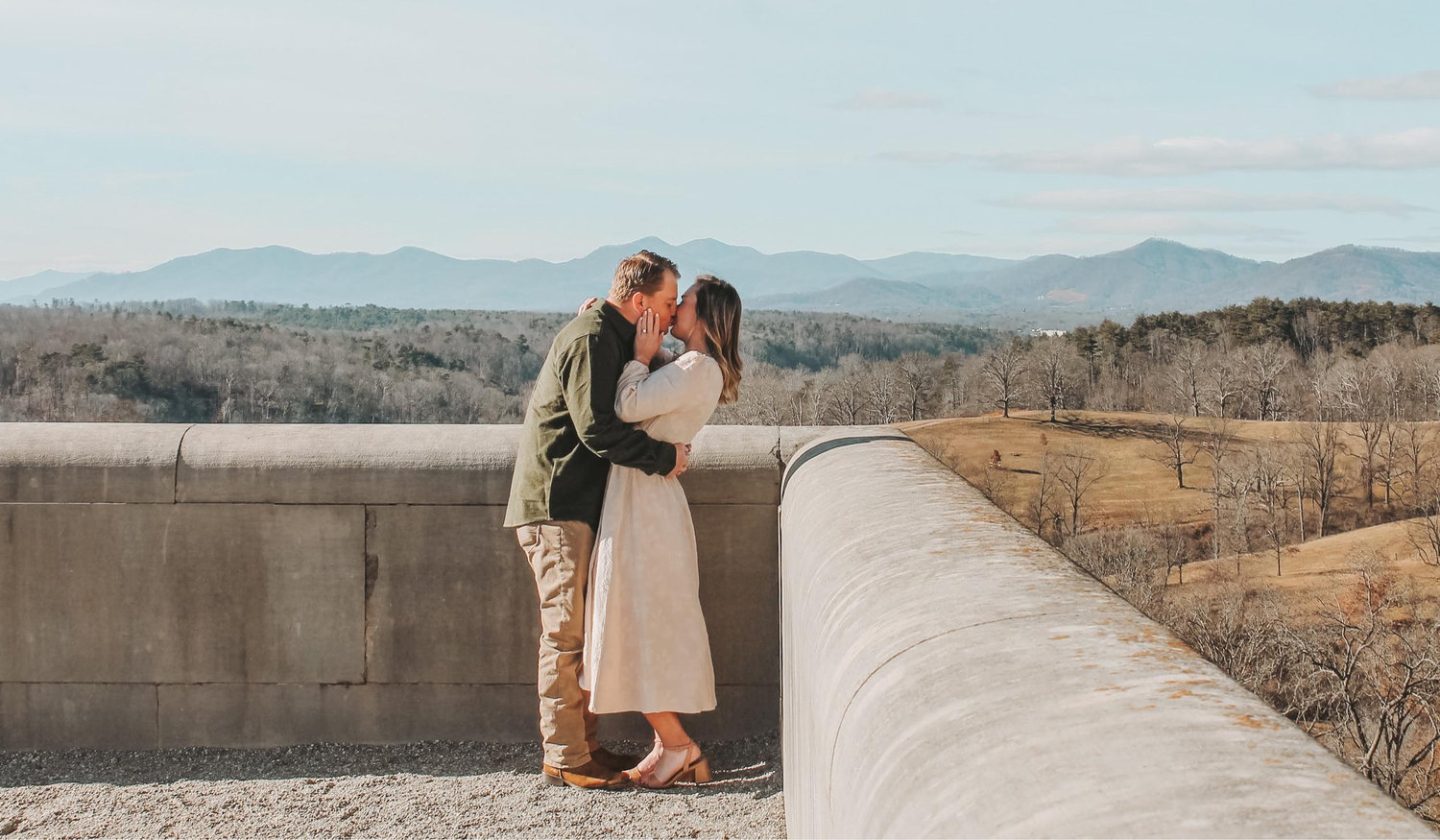 The Wedding Website of Ashley Thompson and Jonathan Maybin