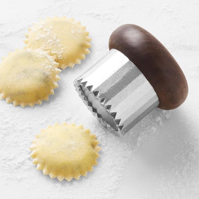 Williams Sonoma Circular Ravioli Stamp