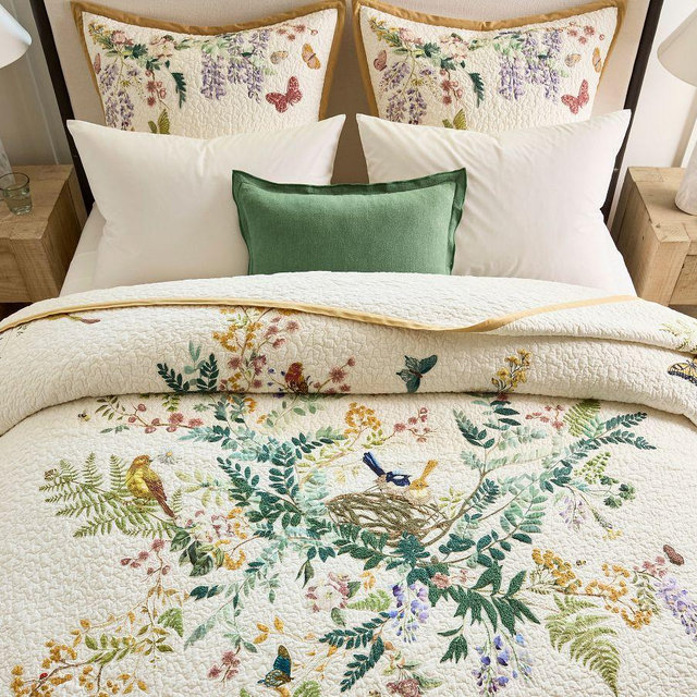 Enchanted Meadow Quilt, White Multi, King/Cal. King