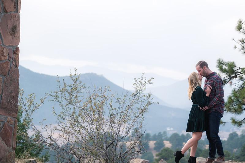 The Wedding Website of Lauren Naughton and Tyler Hanna