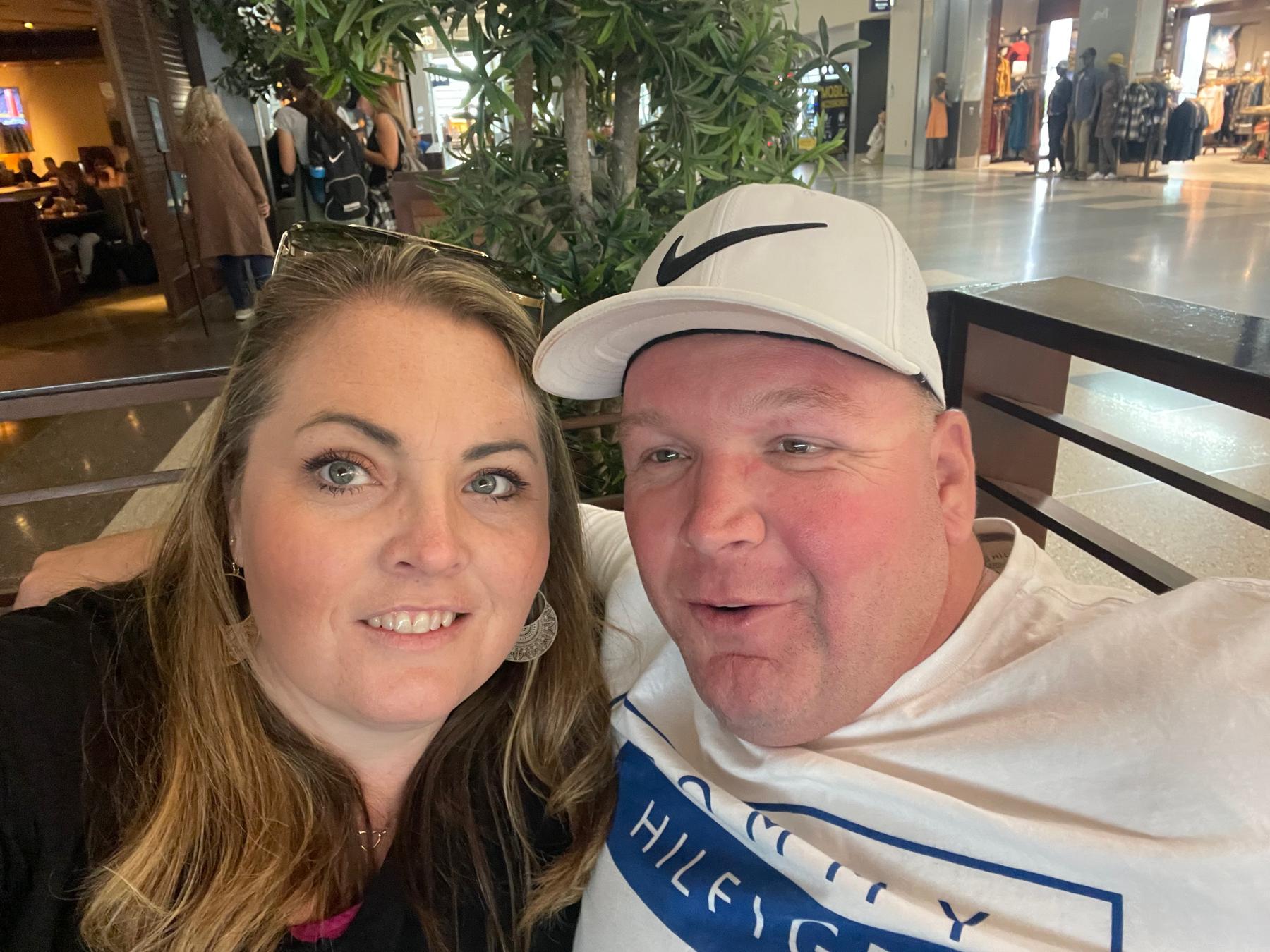 Jessica Dobson and Van Banghart's Wedding Website
