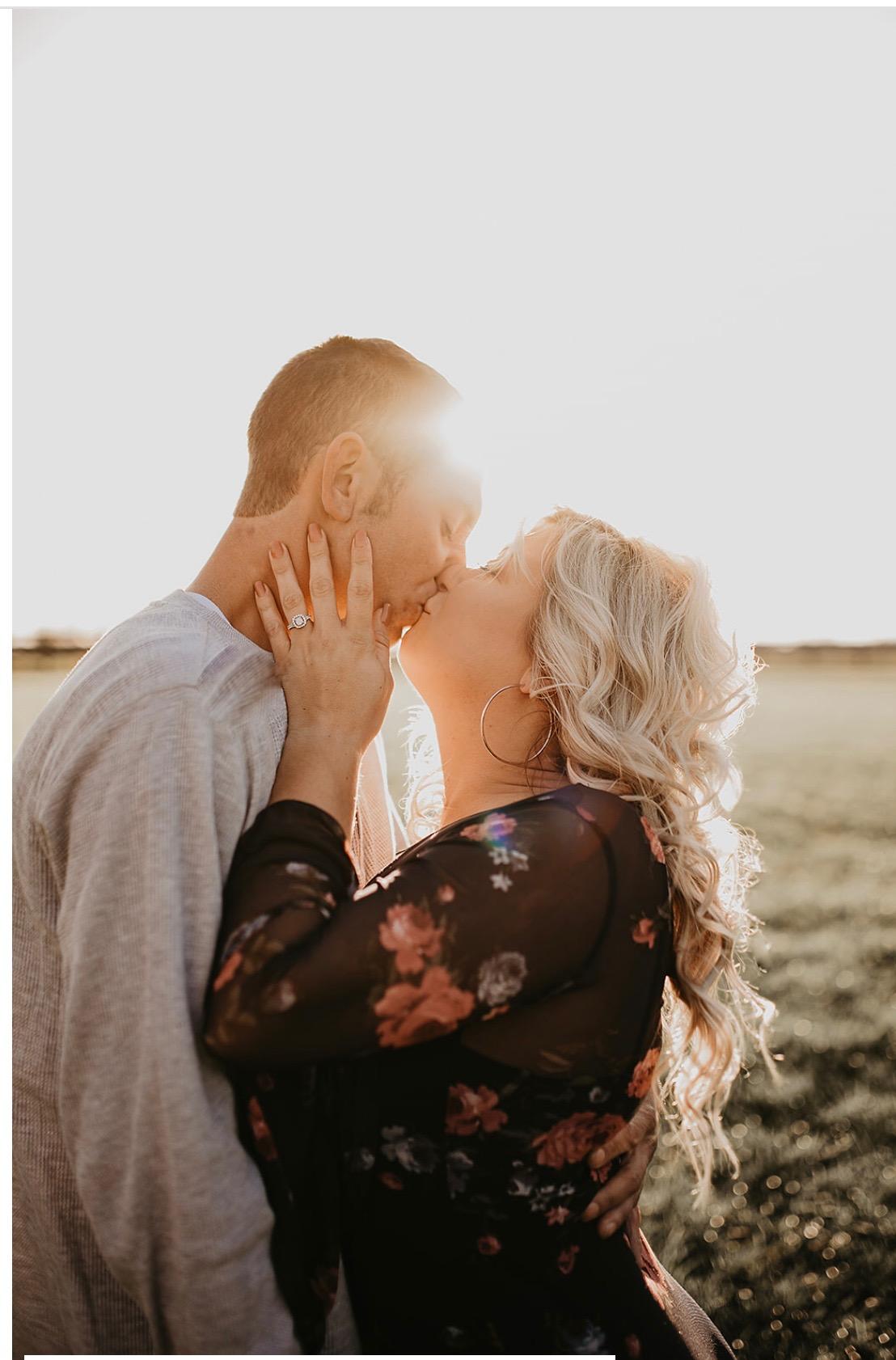 The Wedding Website of Summer Ford and Hayden Evelyn