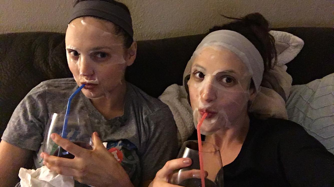 Matron of honor Gillian