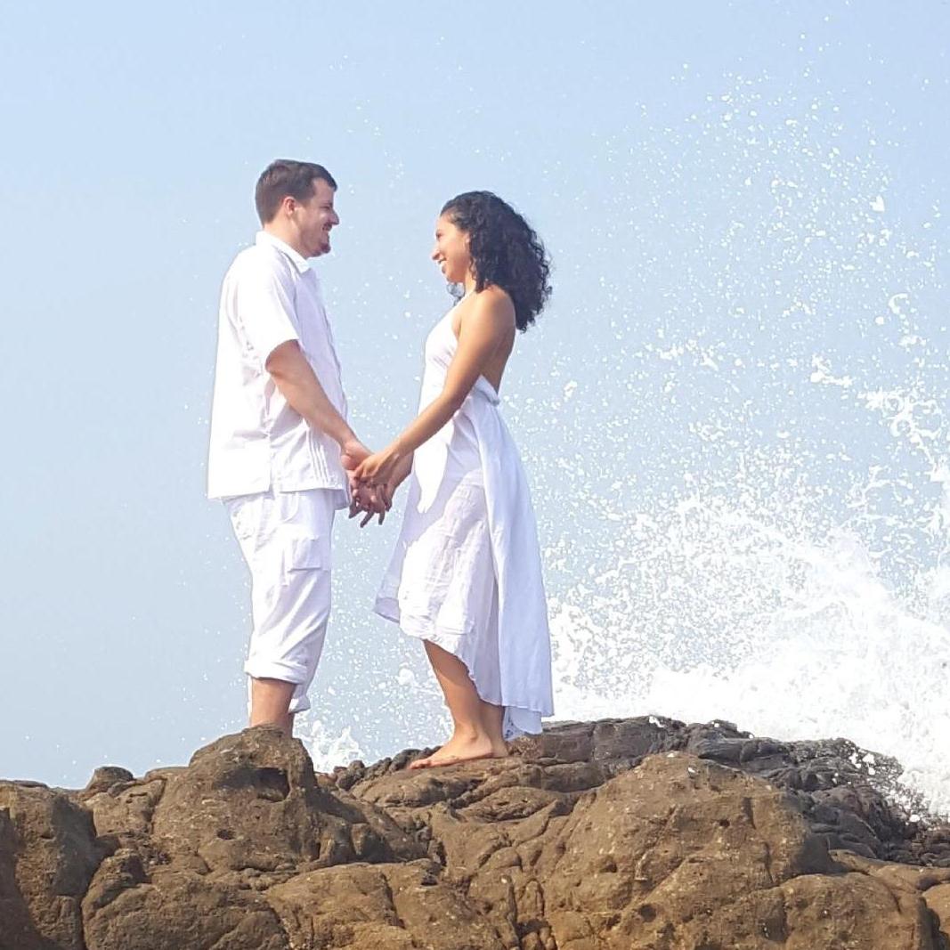 Engagement photos in Las Peñitas, Nicaragua