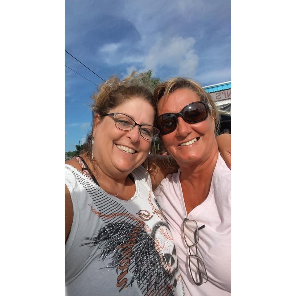 Karen & Dee Dee!