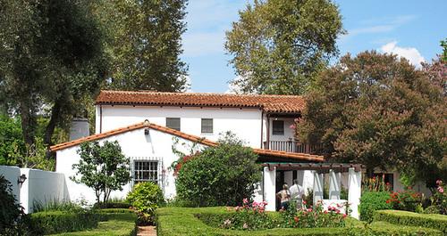 The Wedding Website of Laura Navarro and Jaime Nuñez