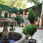 Tlaquepaque Arts & Shopping Village