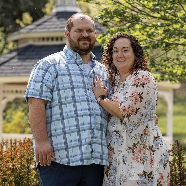 Engagement photos: Maddie Rose Photography