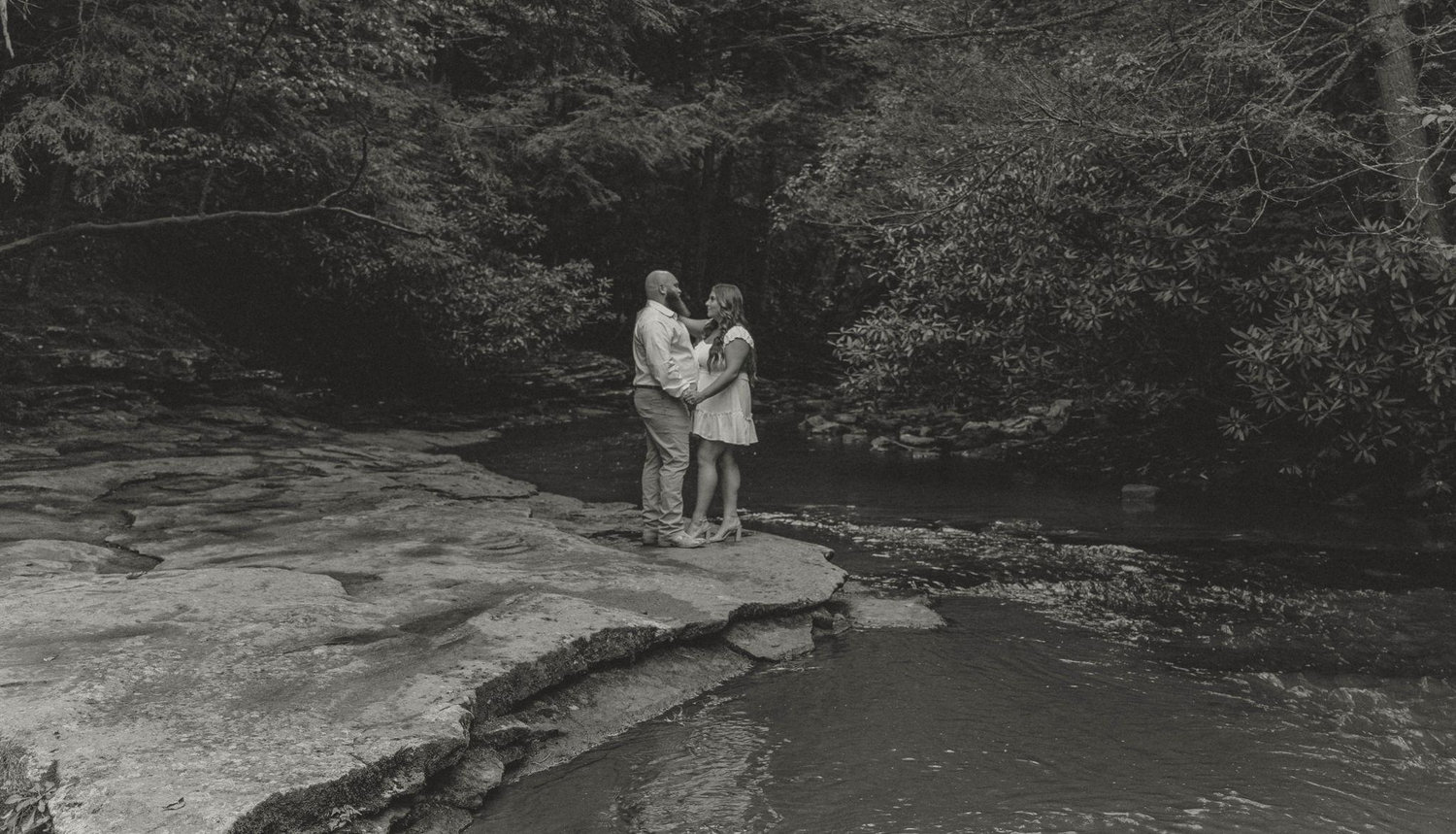 The Wedding Website of Olyvea Helmick and Wade Hopkin