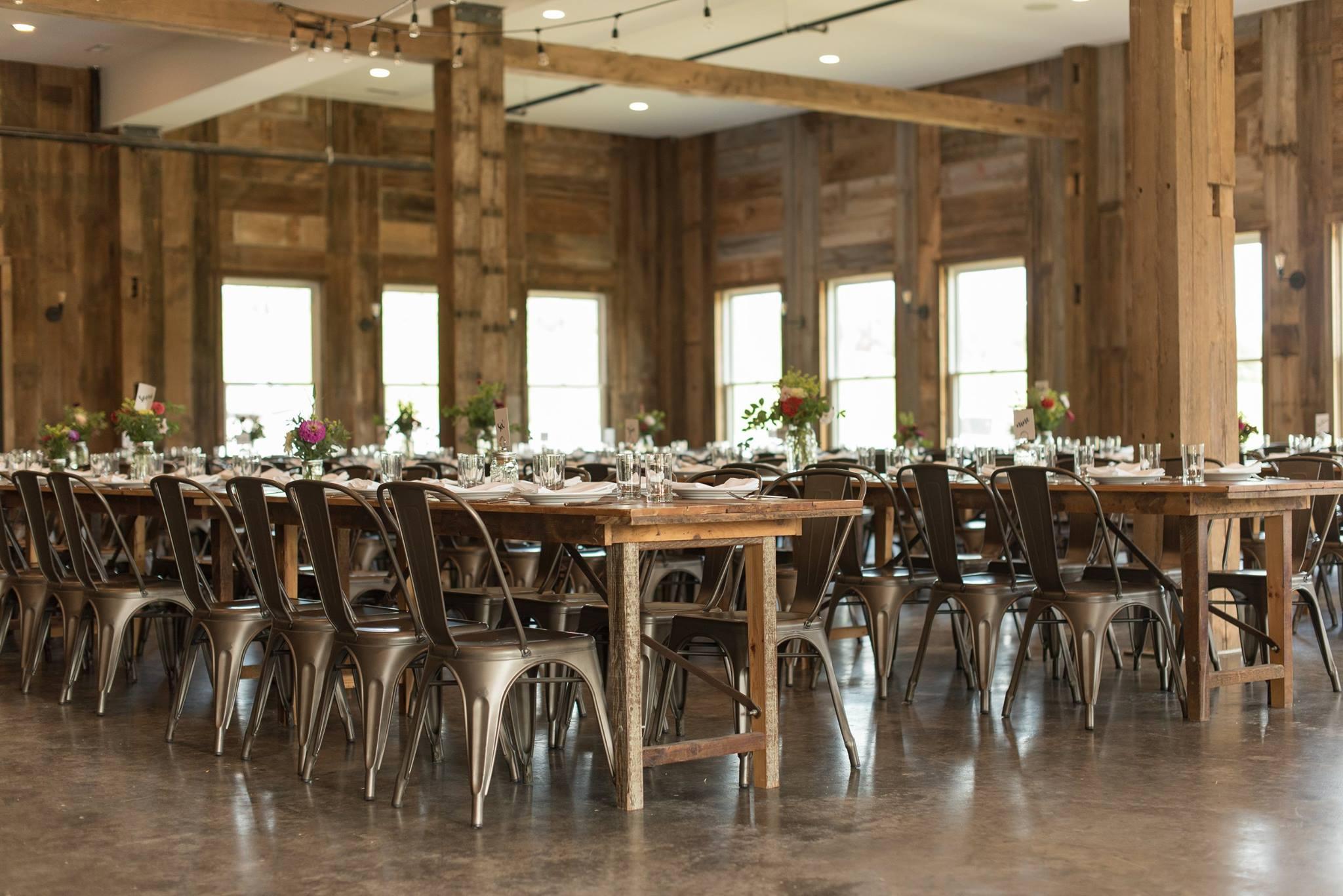 The Wedding Website of Holly Russell and Shane Ryan